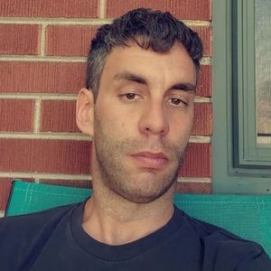 Meet your Posher, Christopher